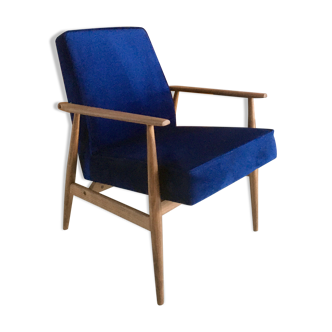 Fauteuil vintage original 300-190 du milieu du siècle en velours bleu marine