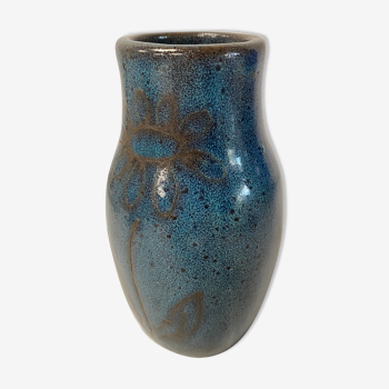 Blue sandstone vase pattern