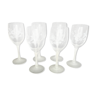 6 engraved crystal wine glasses