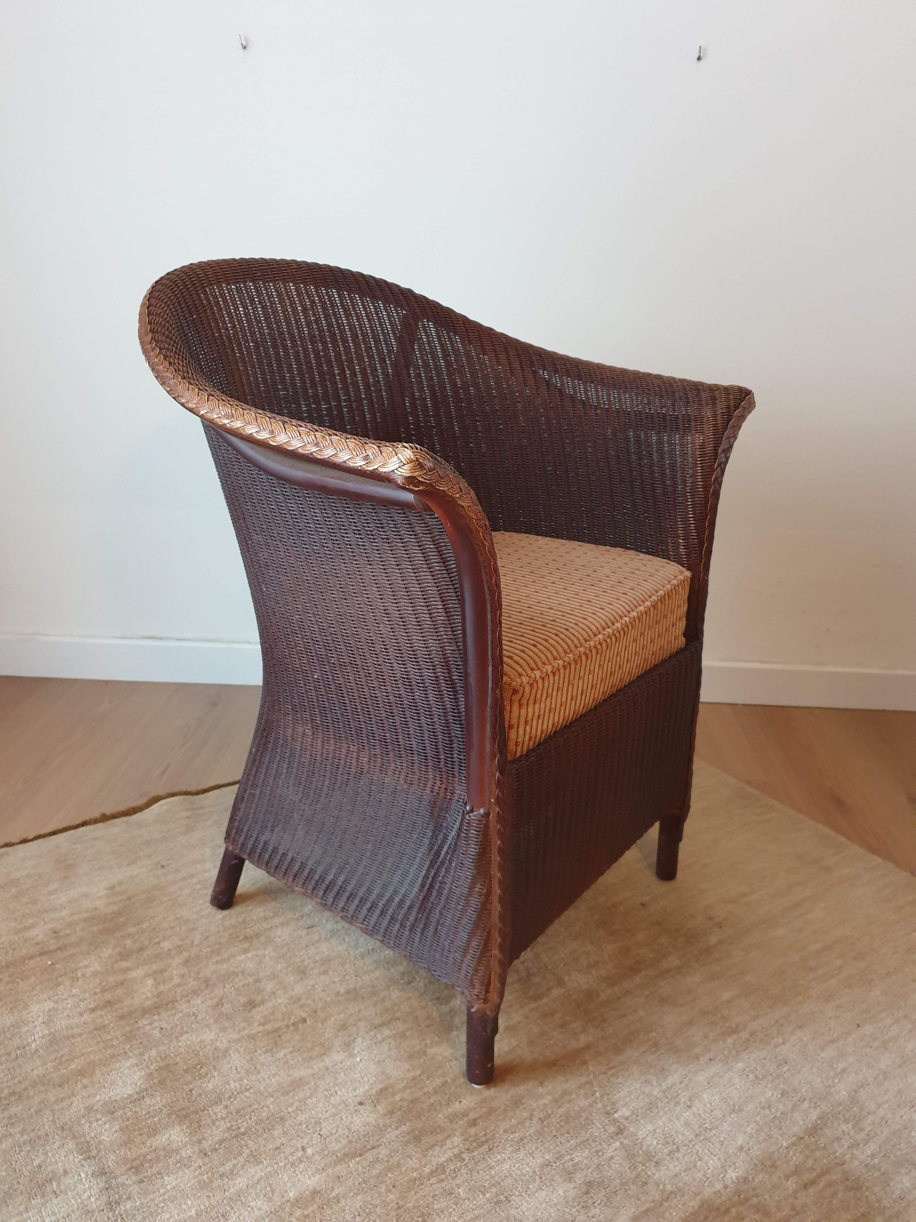 Salon Lloyd Loom