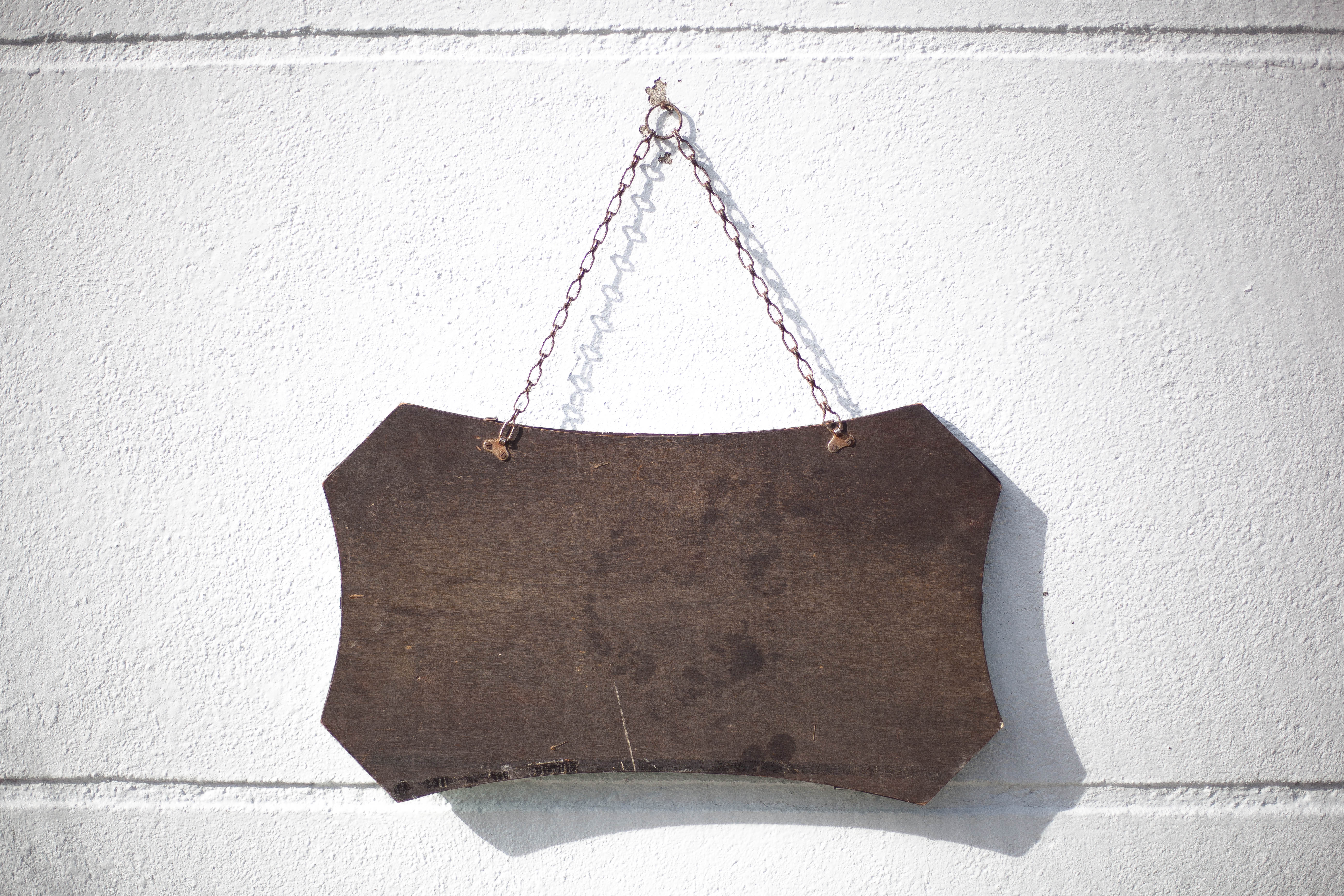 Vintage wall mirror with beveled chain