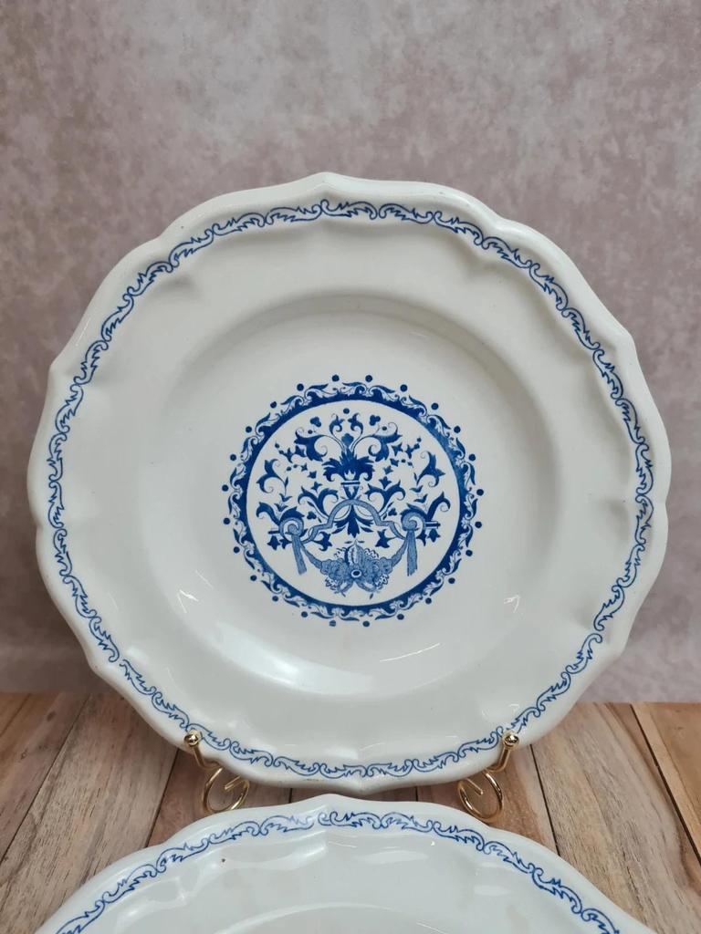 Pair of Gien plates model Rouen blue – classic decor