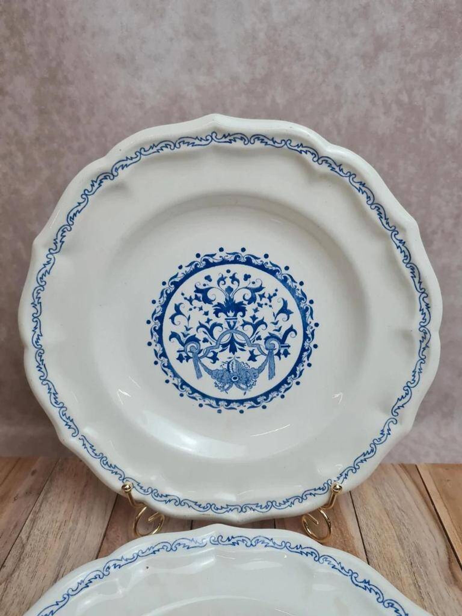 Paire d’assiettes Gien modèle Rouen bleu – décor classique