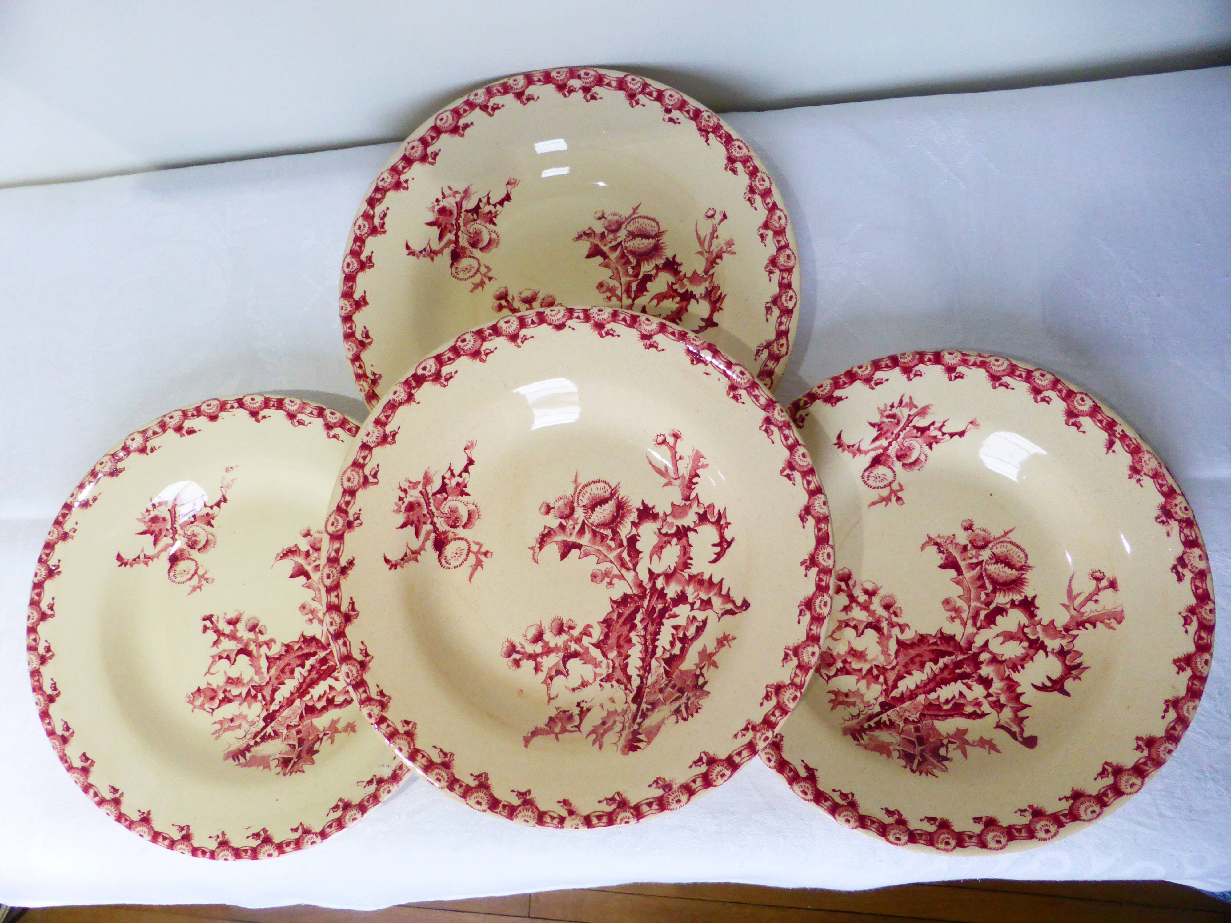 4 vintage hollow plates from gien model thistles 211256