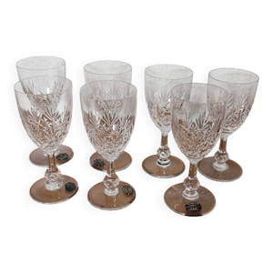 7 verres en cristal saint