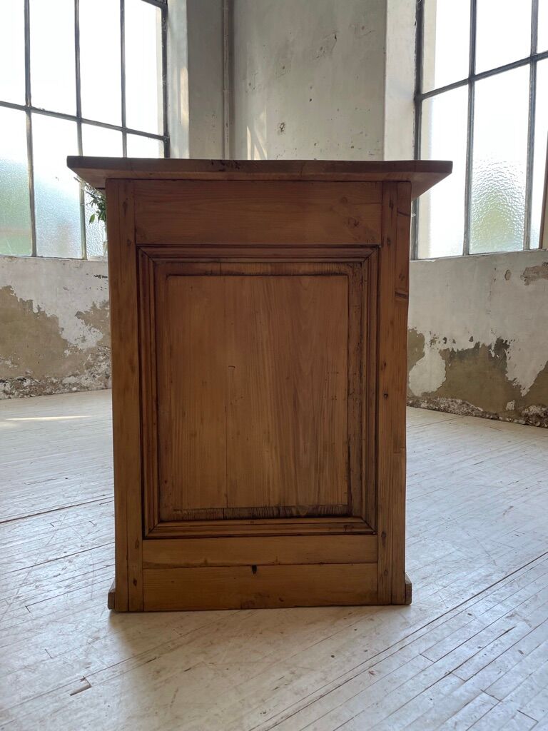 1900 pine trading post