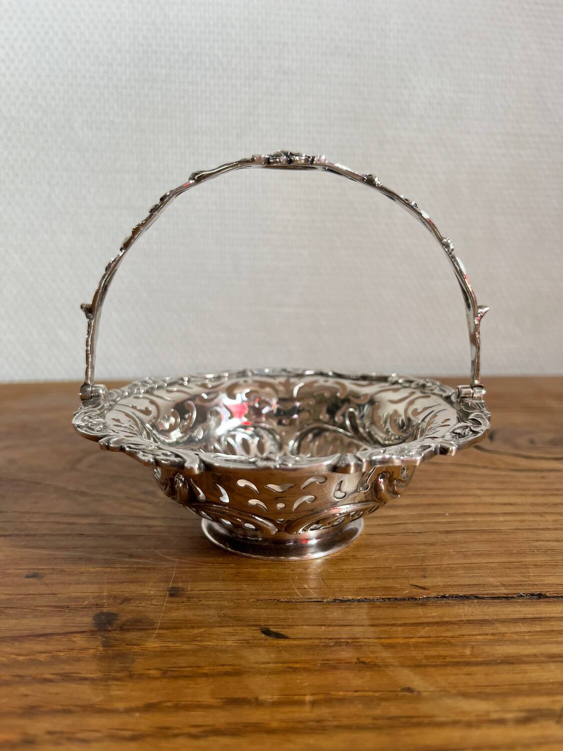 Basket with Mobile Handle In 925 Silver Hallmarked London 1898