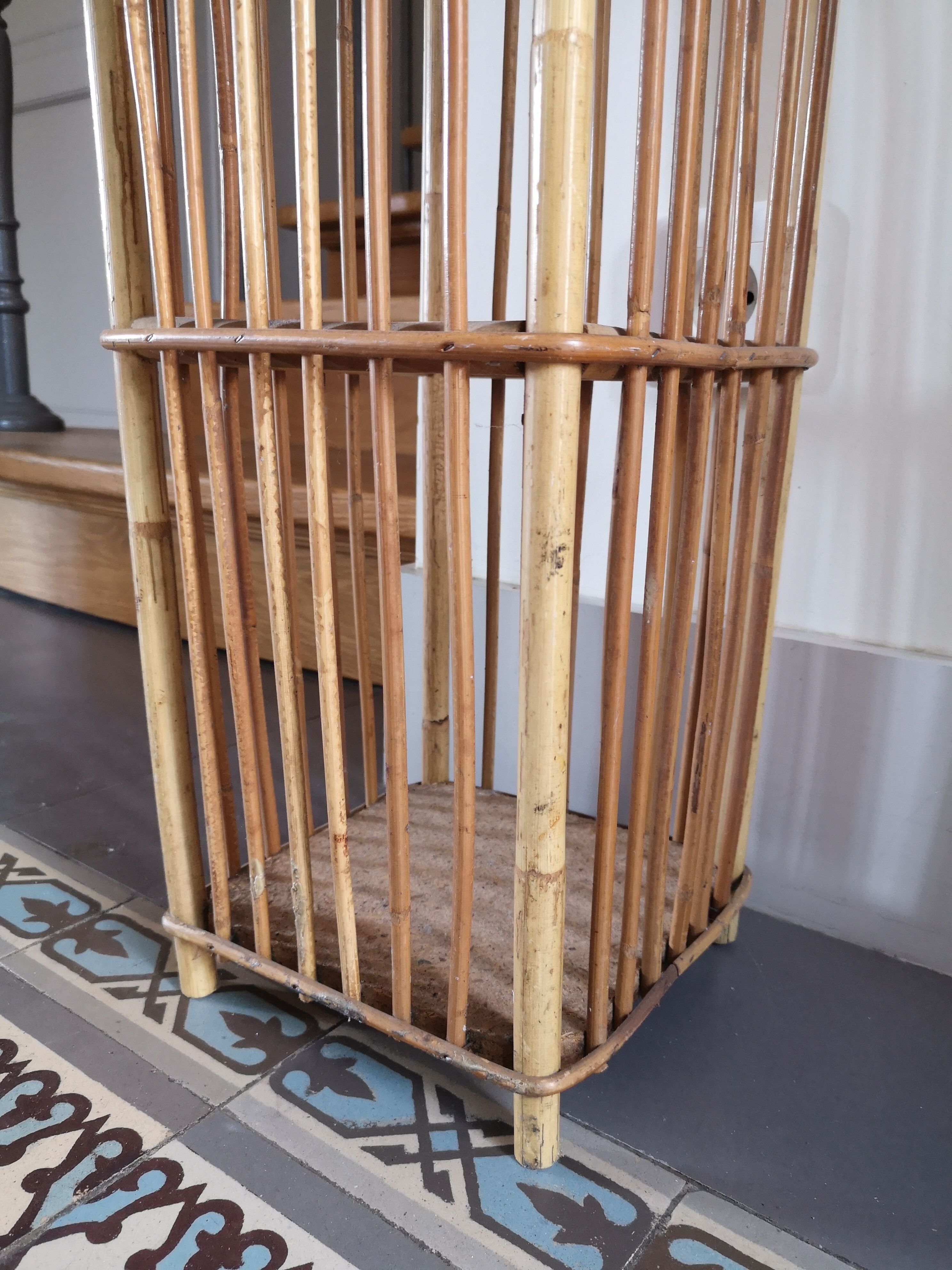 Rattan umbrella holder