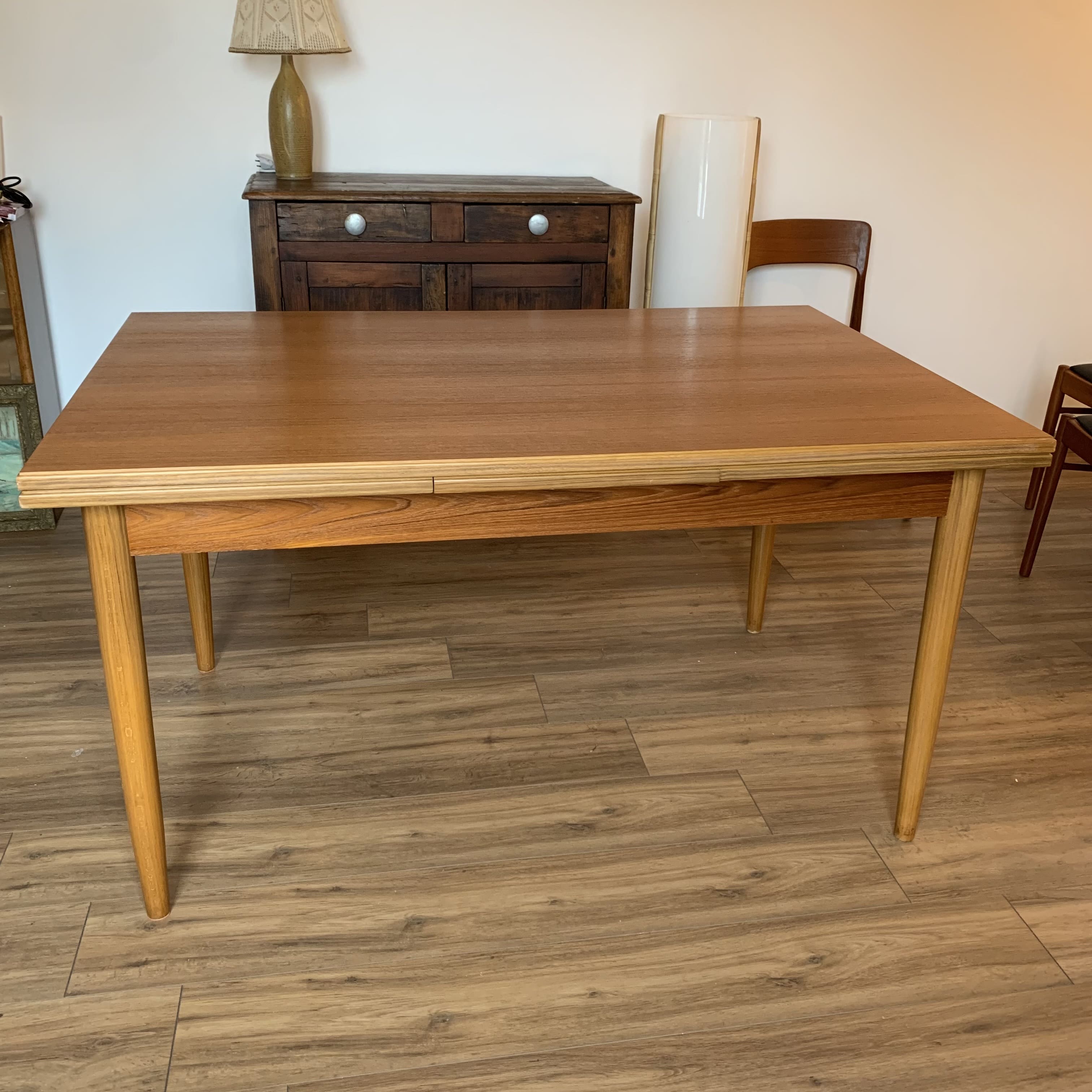 Dining room table "wallet" - 2M40 unfolded