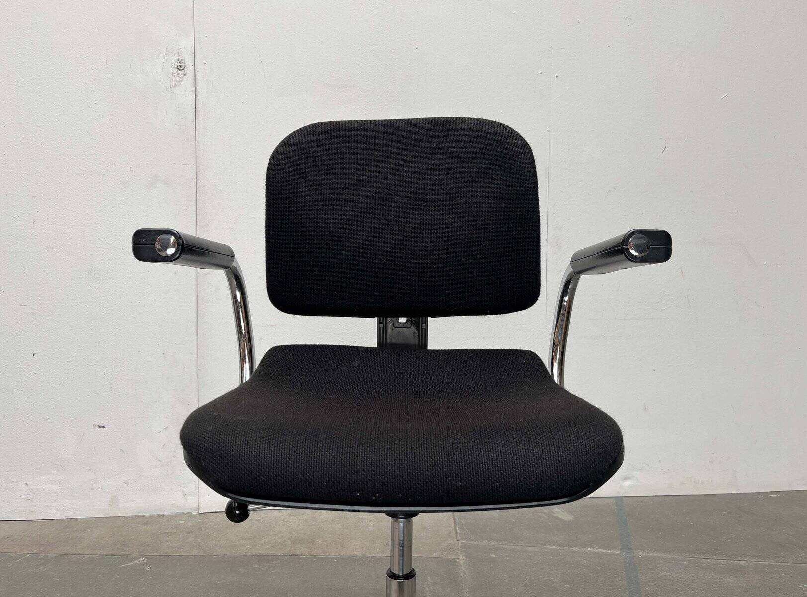 Vintage swivel office chair German model Eurochair 5600 by Fritz Makiol for Girsberger, 1970s.