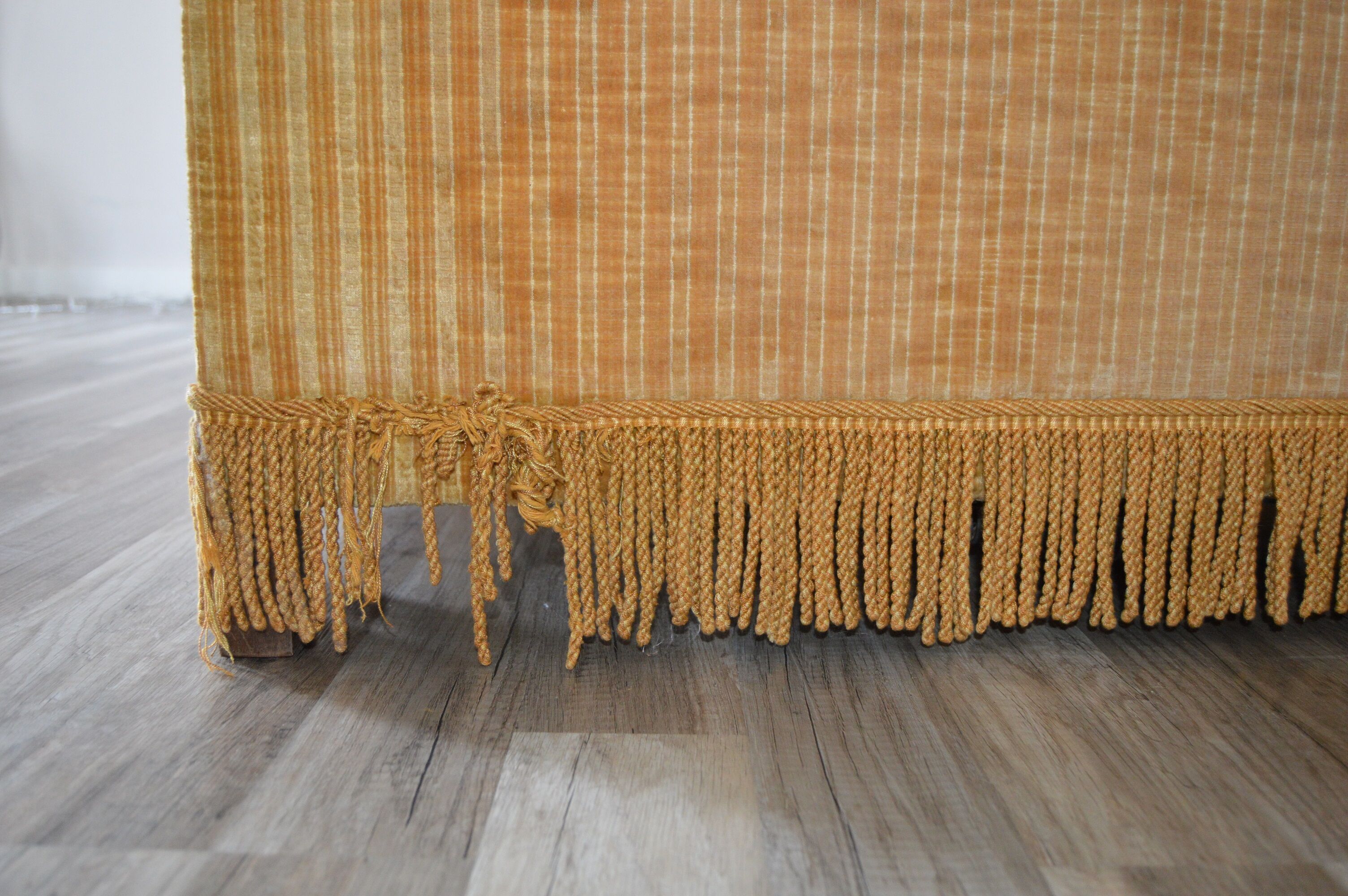 Sofa velvet vintage mustard year 60