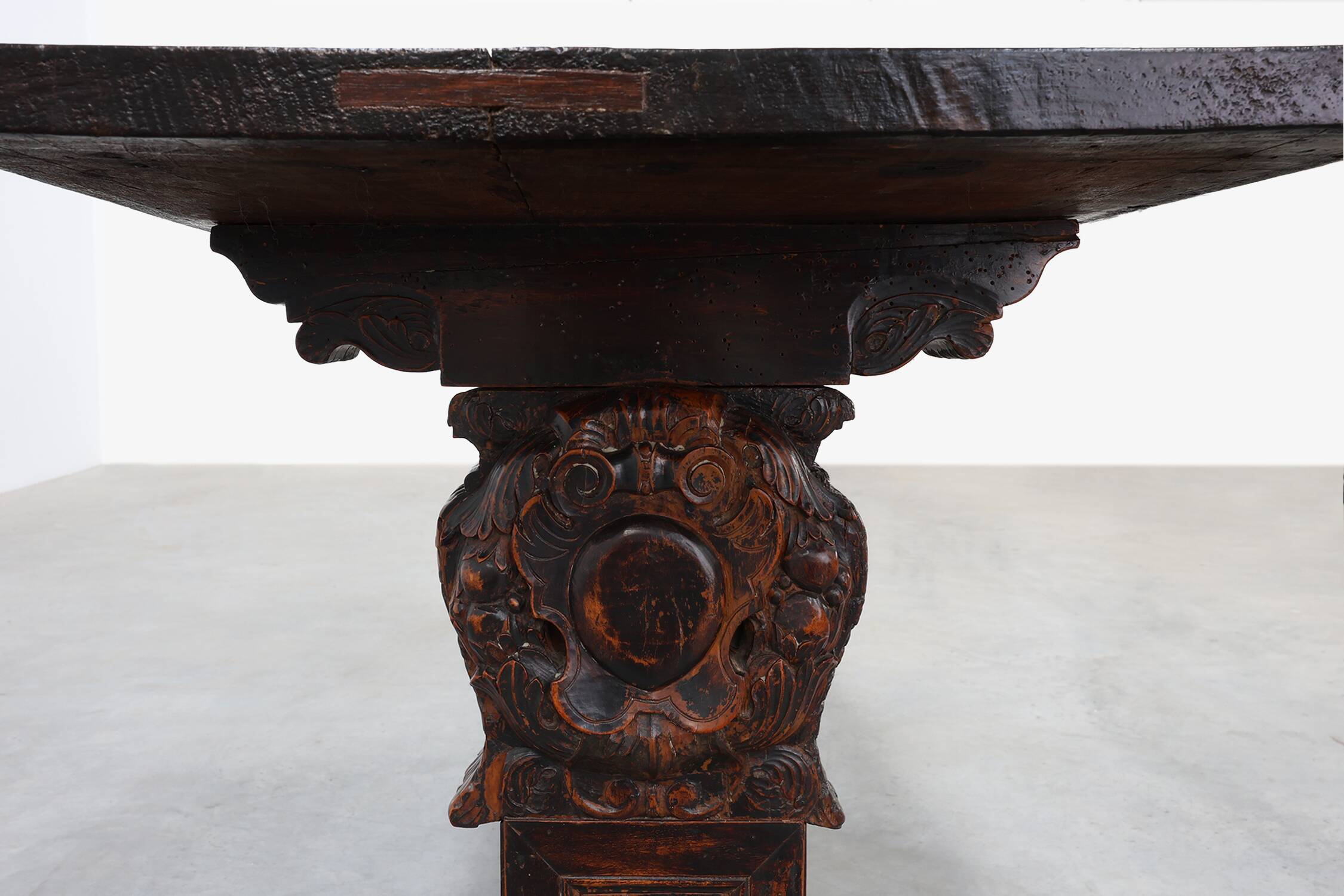 16th Century Renaissance walnut console table, Tuscan, Italy