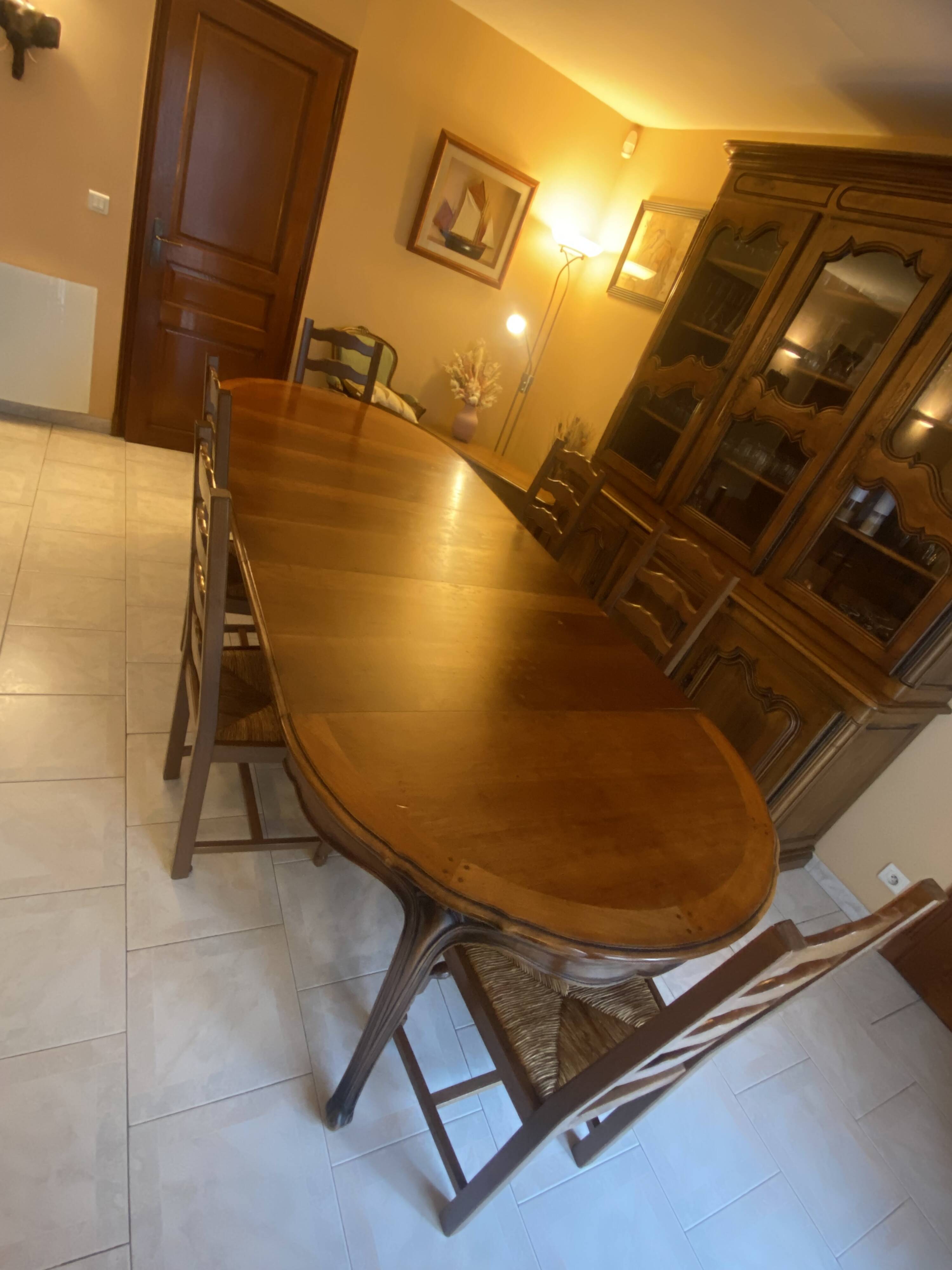 Table in solid cherry wood in Louis XV style.