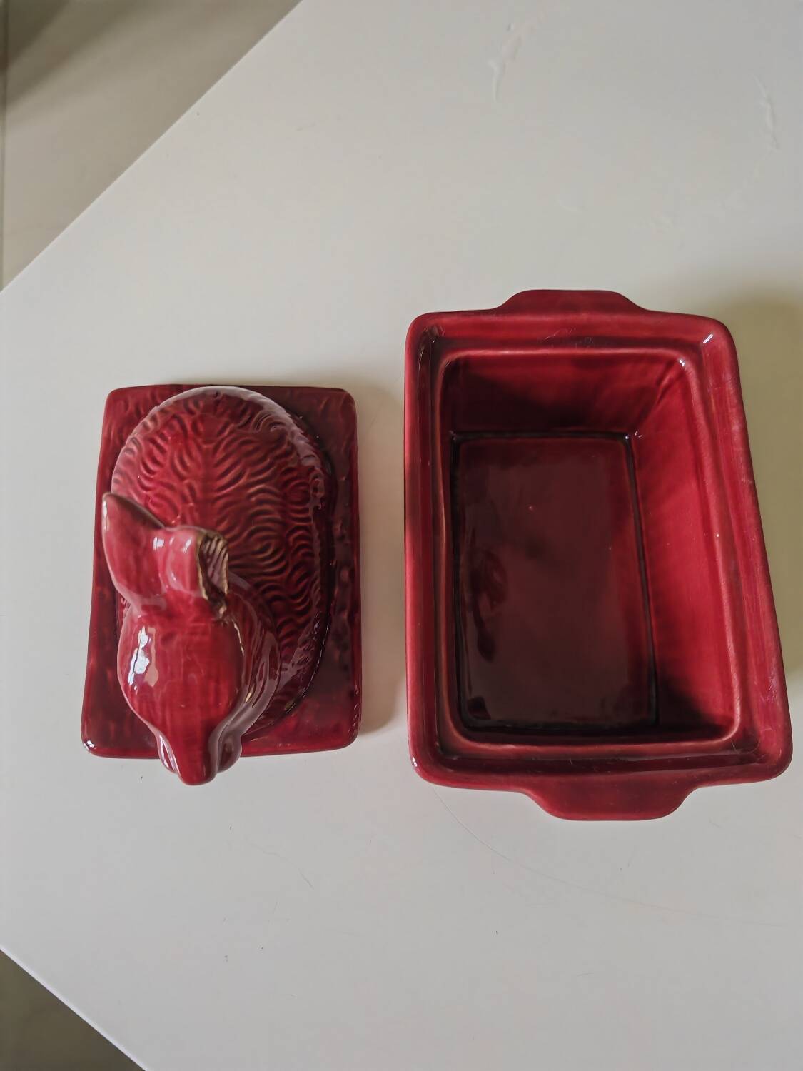 Ceramic rabbit box