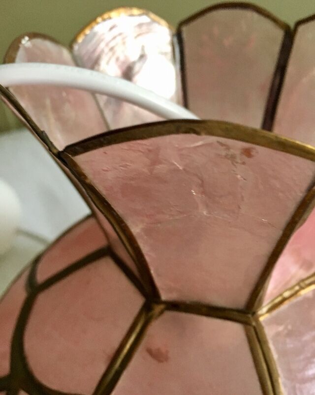 Pink mother-of-pearl hanging