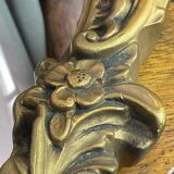 Miroir en bois et plâtre doré