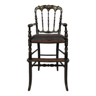 Chaise haute d’enfant en bois noirci et rehauts dorés, époque Napoléon III