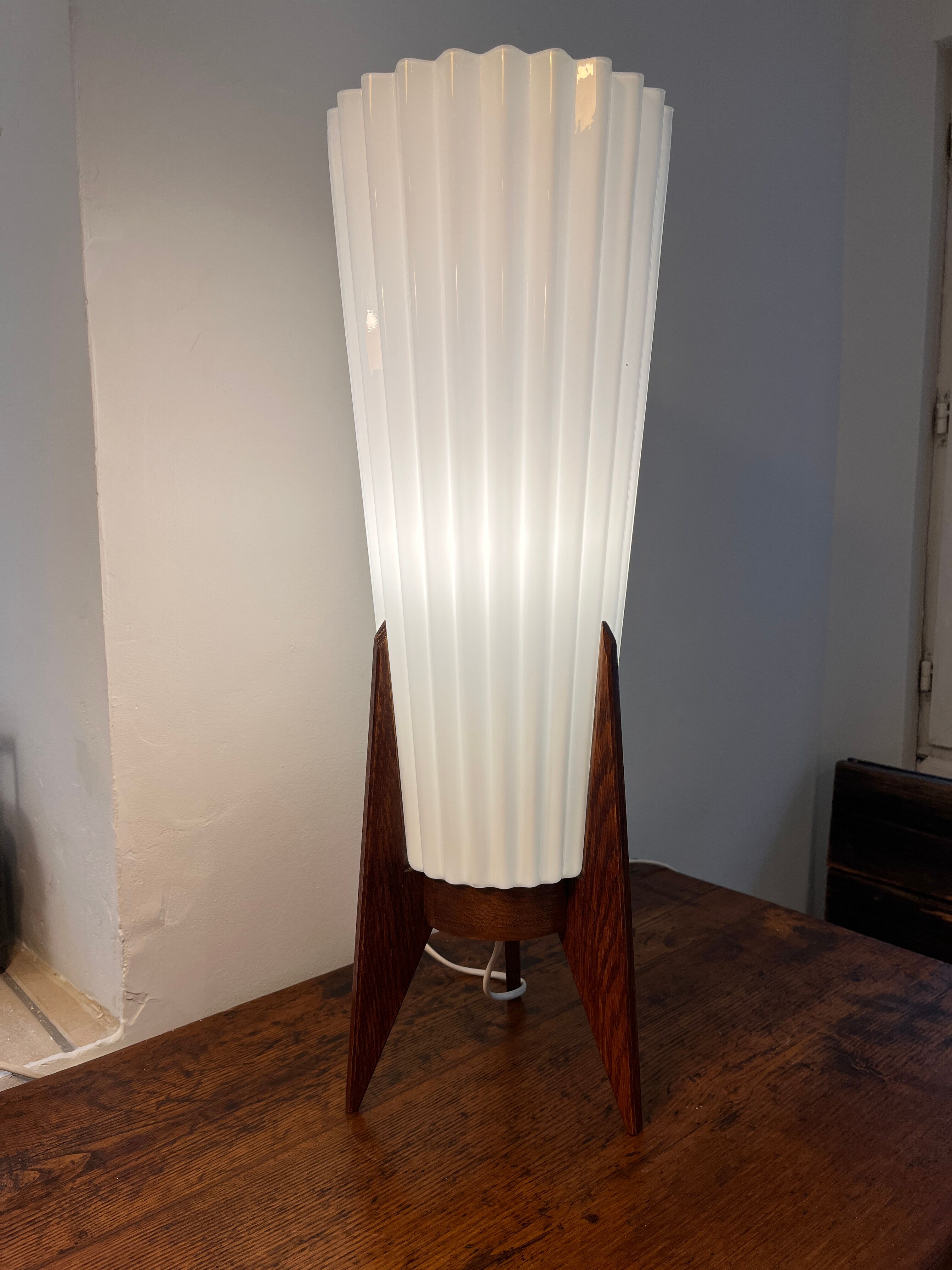 Lampe tripode scandinave design  années 70/80