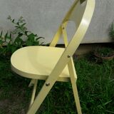 Tuna folding chair