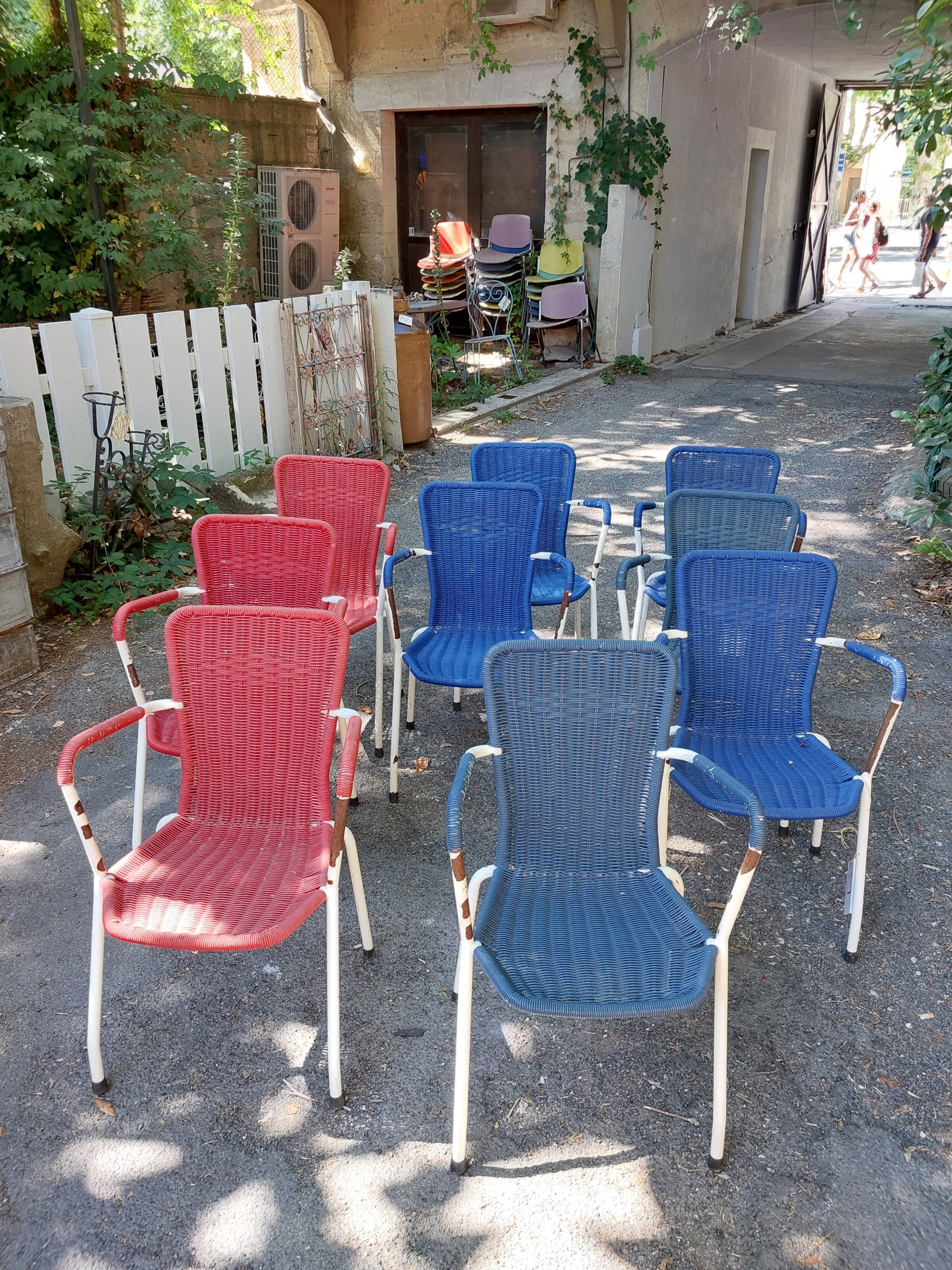 Set of eight scooby-doo chairs