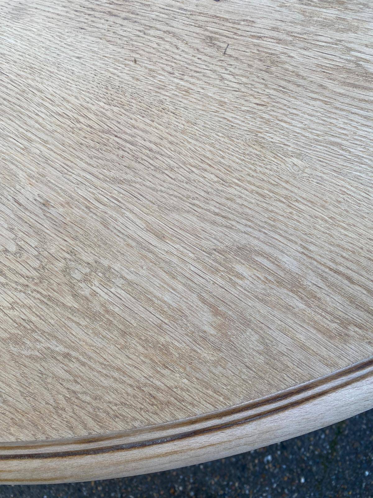 Renovated Louis Philippe round extendable dining table 115cm for 6 people.