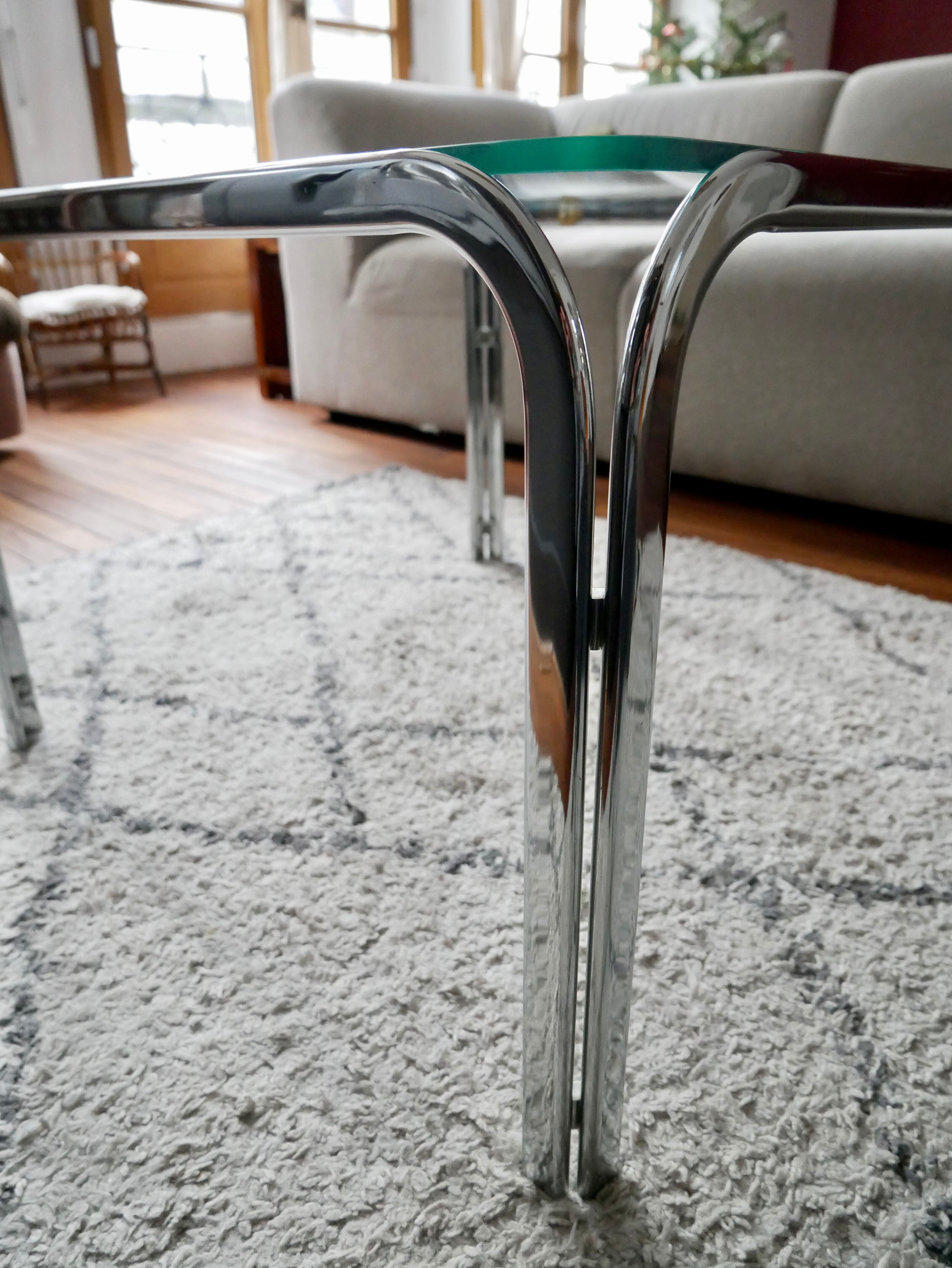 Coffee table in glass and chrome design 70s