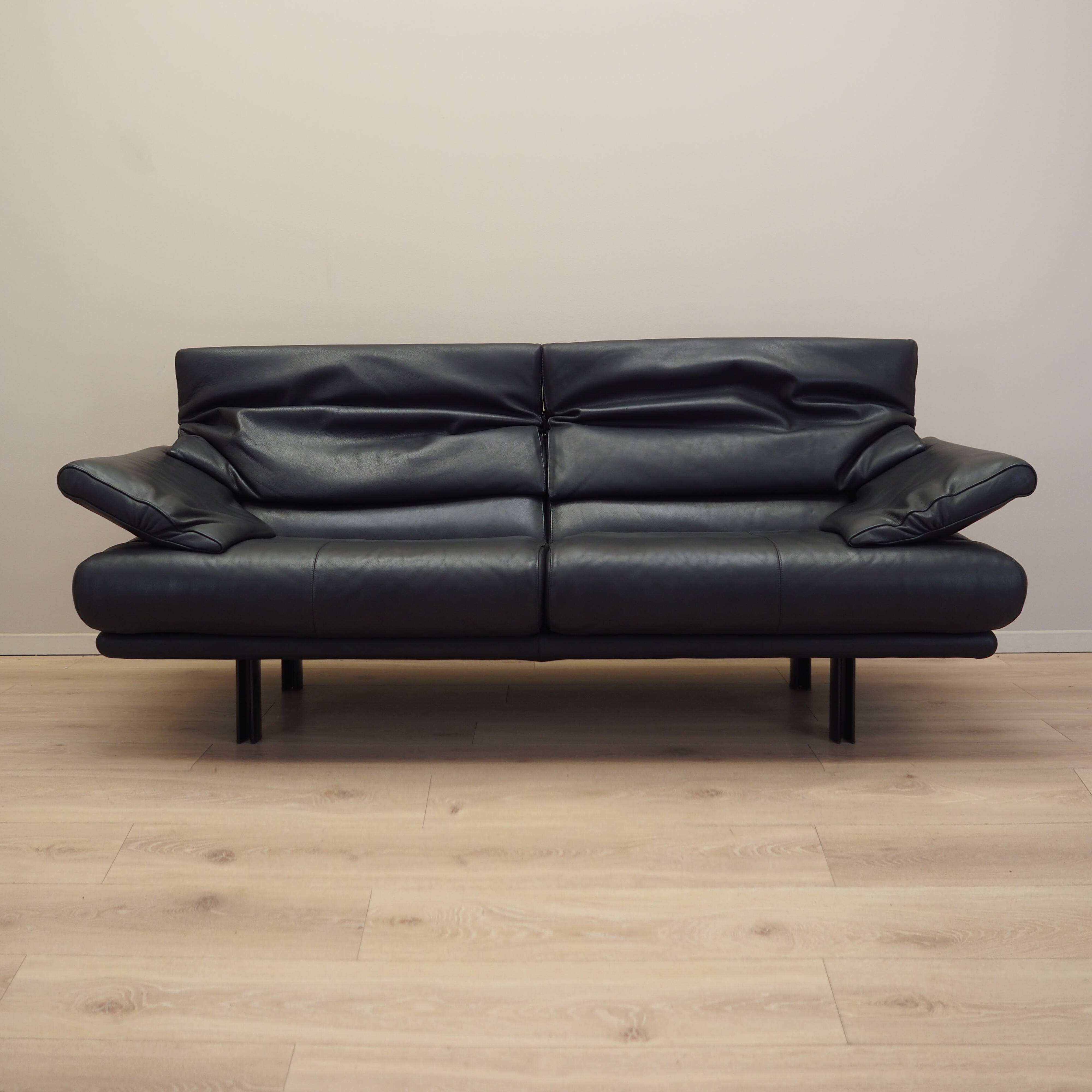 Canapé en cuir Alanda, design italien, B&B Italia, designer Paolo Piva