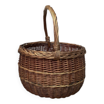 Small round wicker basket – 1970s