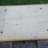 Guinguette table