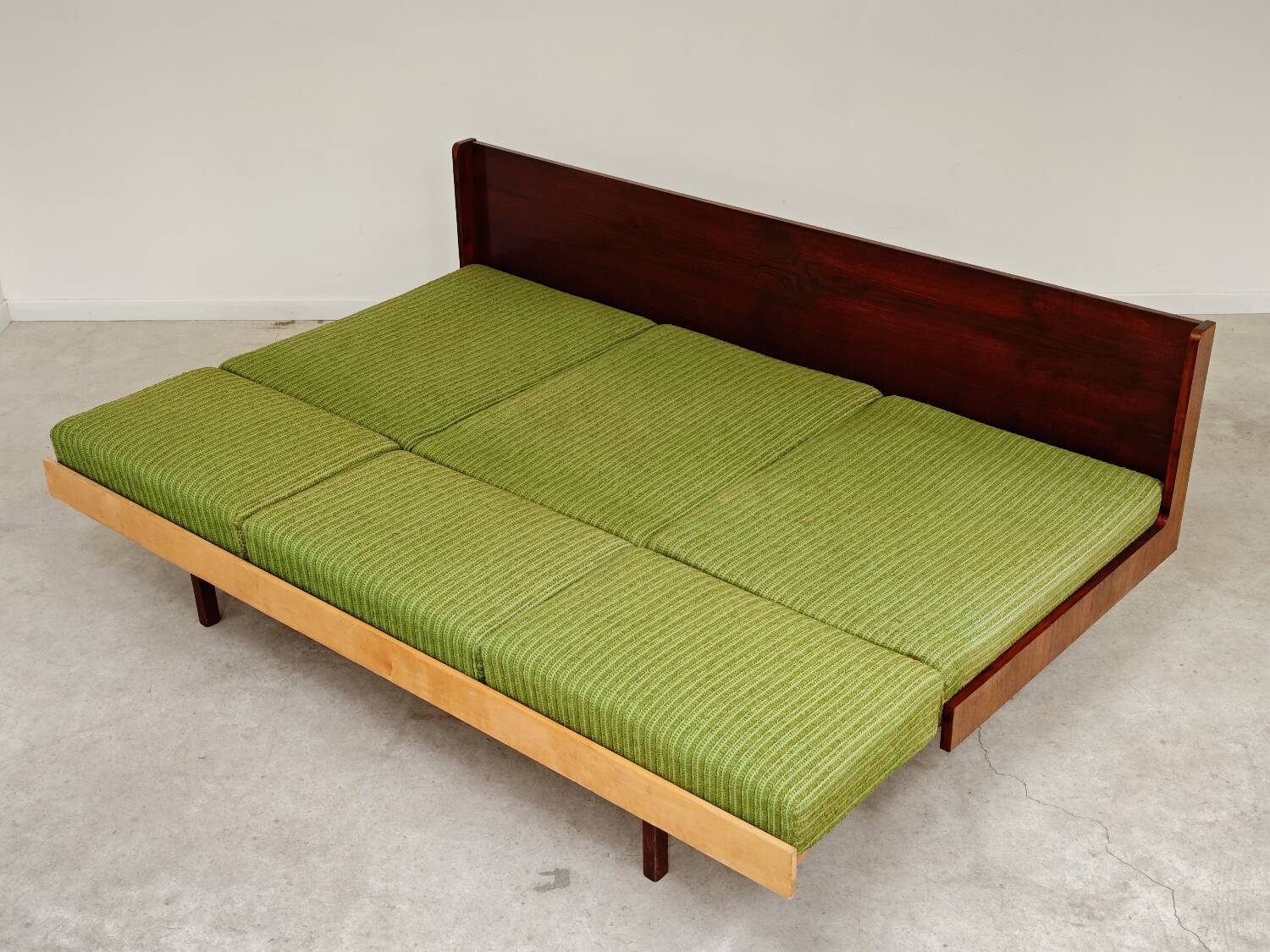 Jitona Sobeslav 1970s Green Fabric Folding Sofa