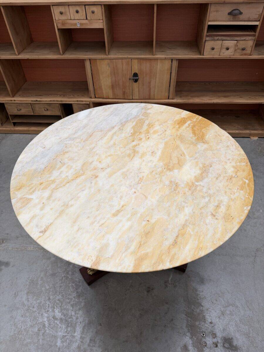 Table en laiton et onyx années 50