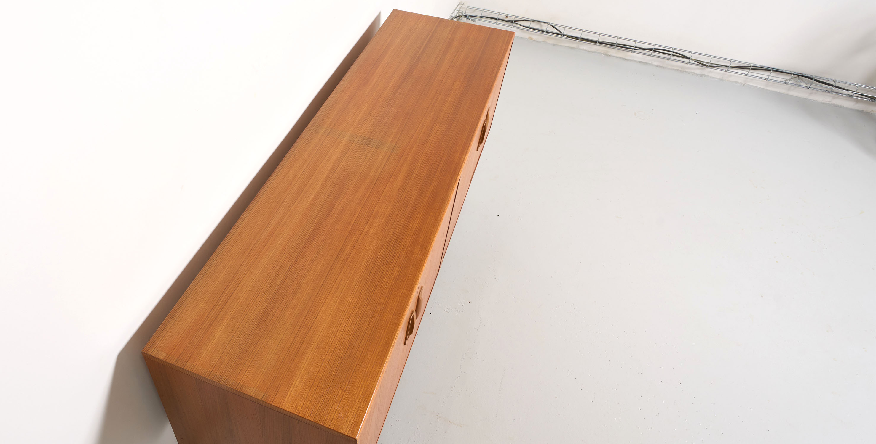 Sideboard G Vintage plan, metal feet, 162cm