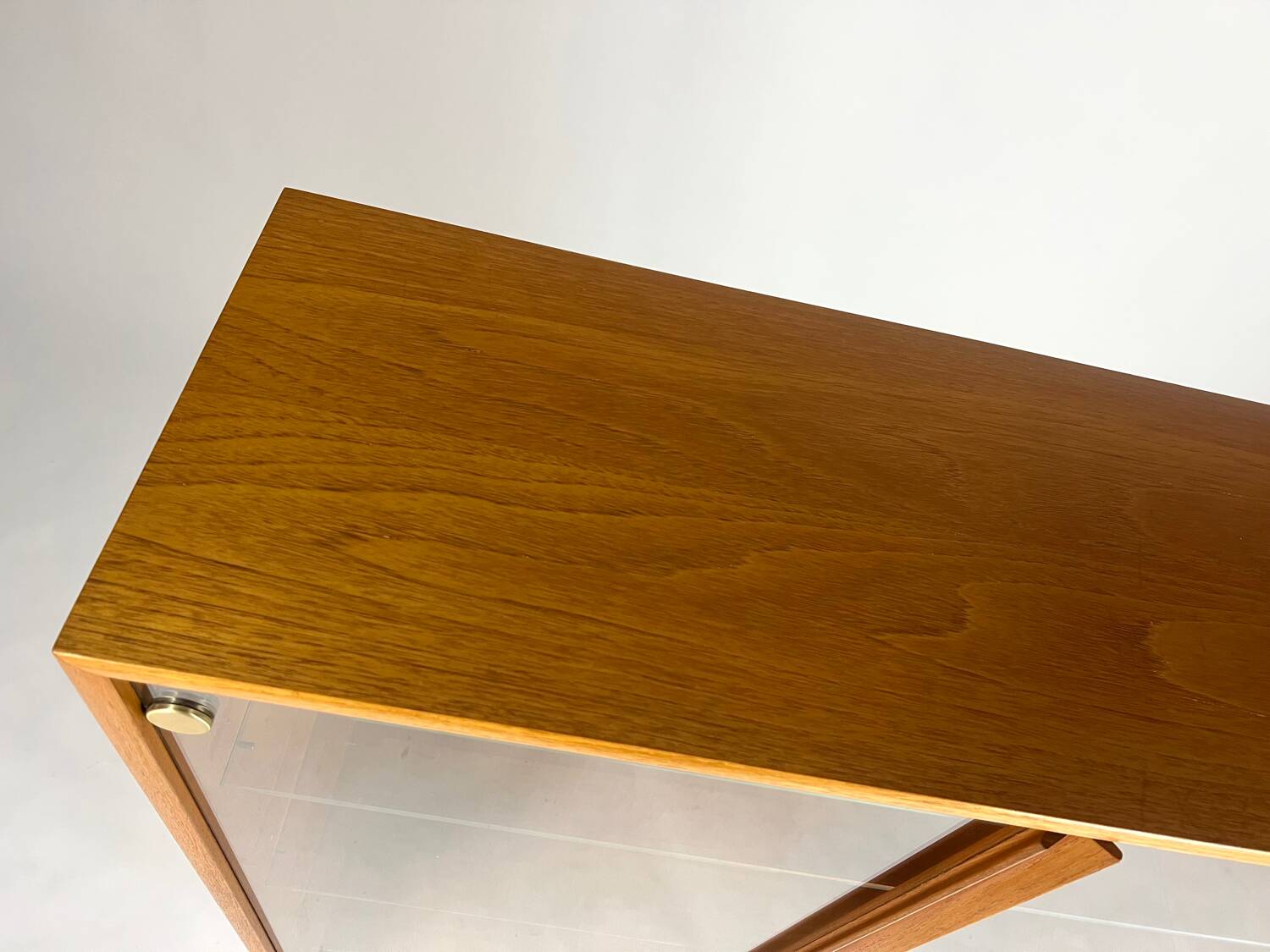 Buffet haut vintage en teck, design années 60/70