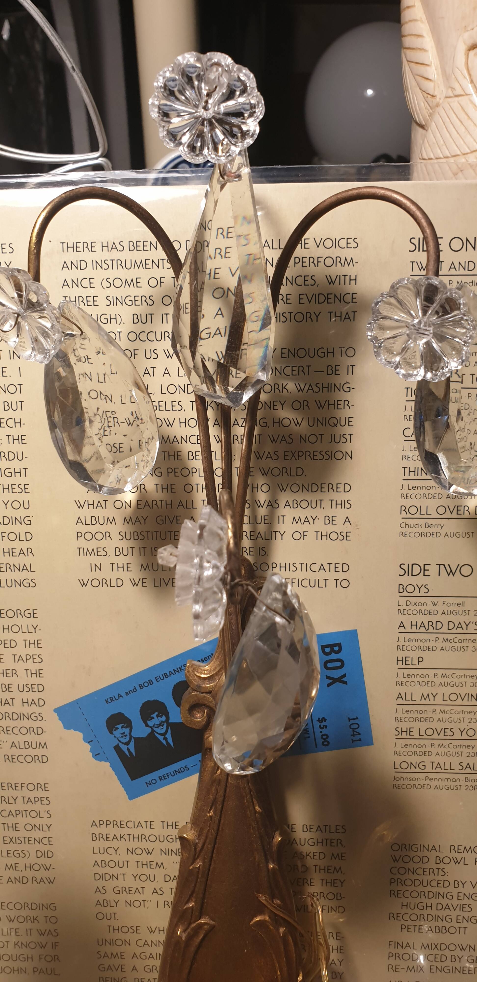 1 crystal prism wall light with 2 lights. Brass frame