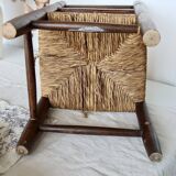 Chaise enfant vintage en bois foncé et assise en paille tressée