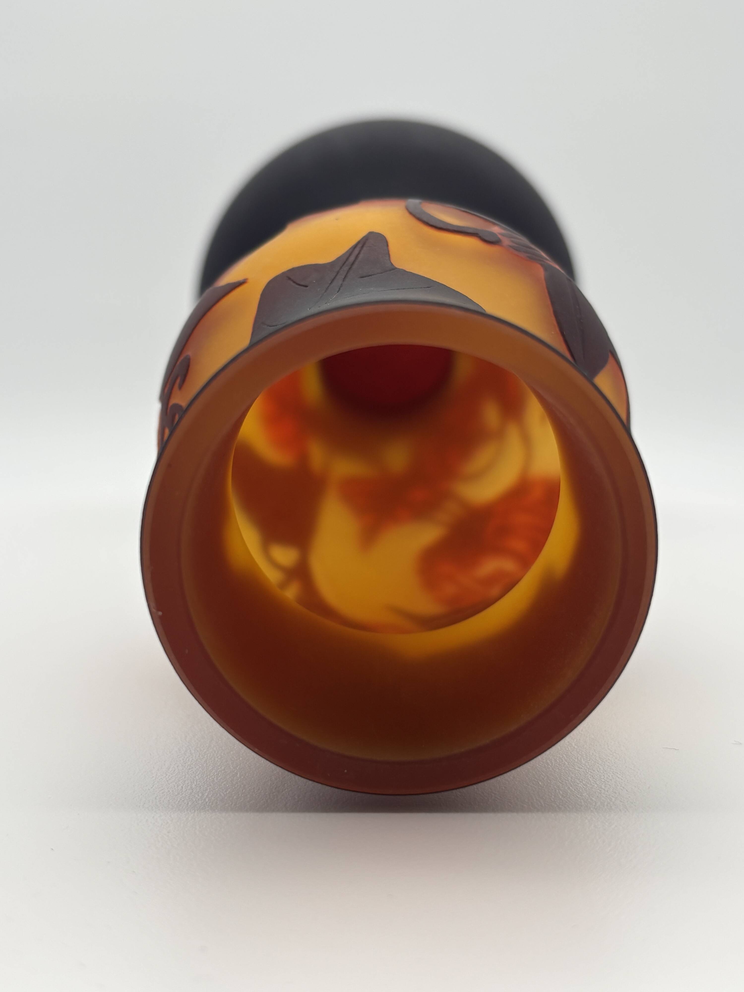 Gallé style vase in multilayer glass - Leaf decoration - Marked "TIP"