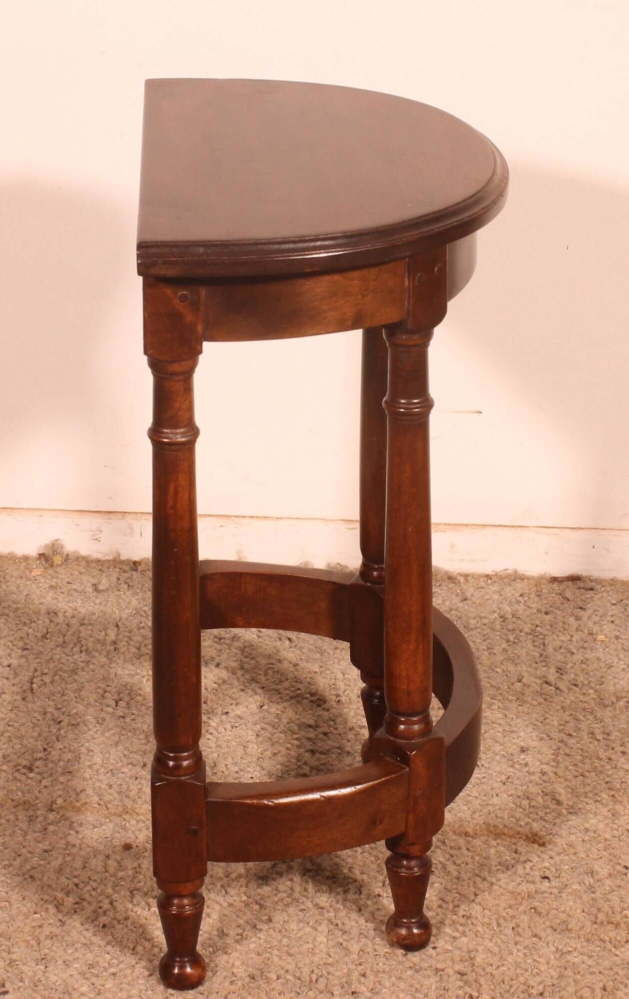 walnut stool in Renaissance style