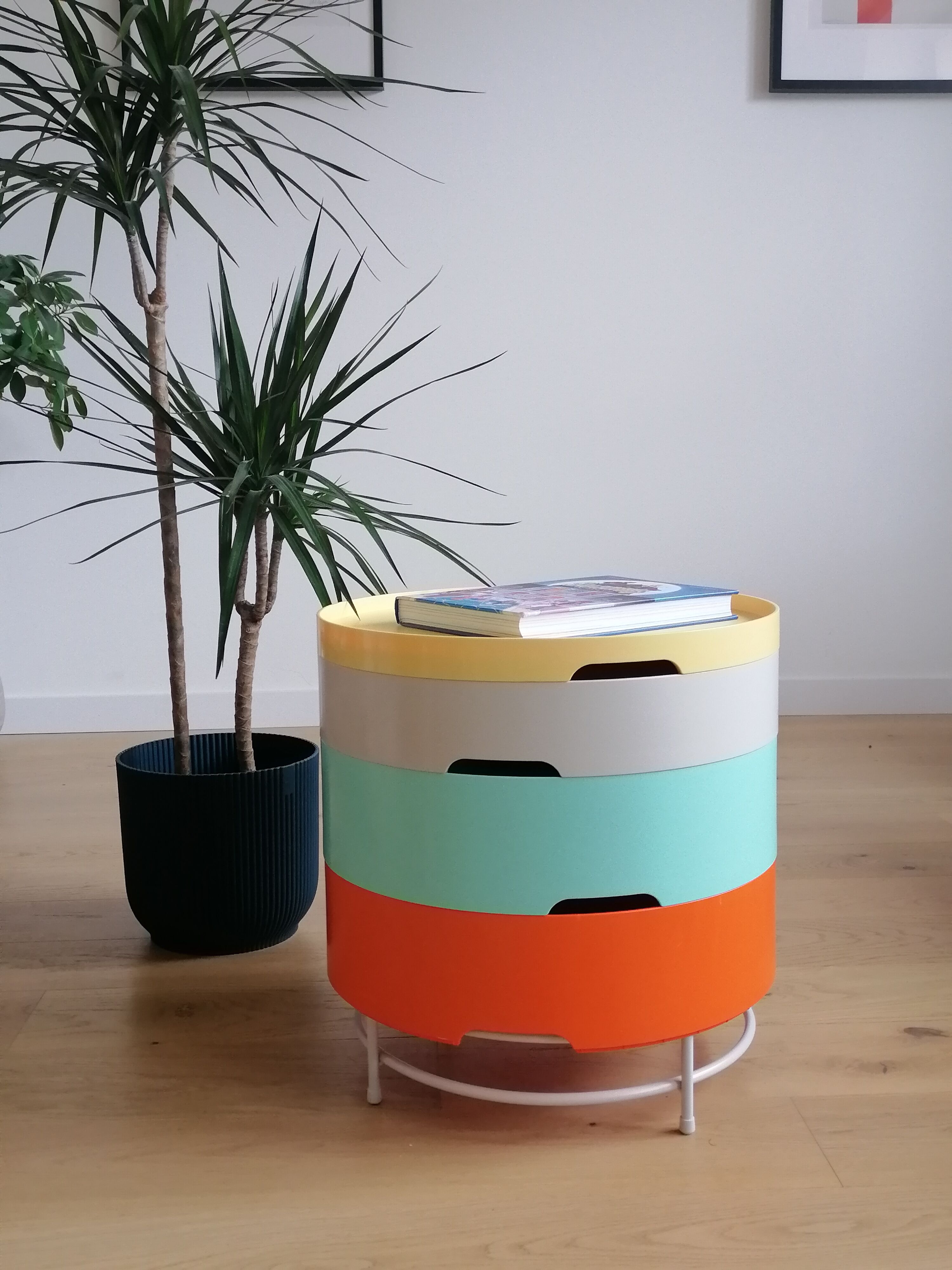 Side table Ikea PS 2014 T. Richards, C. Brill en A. Williams -