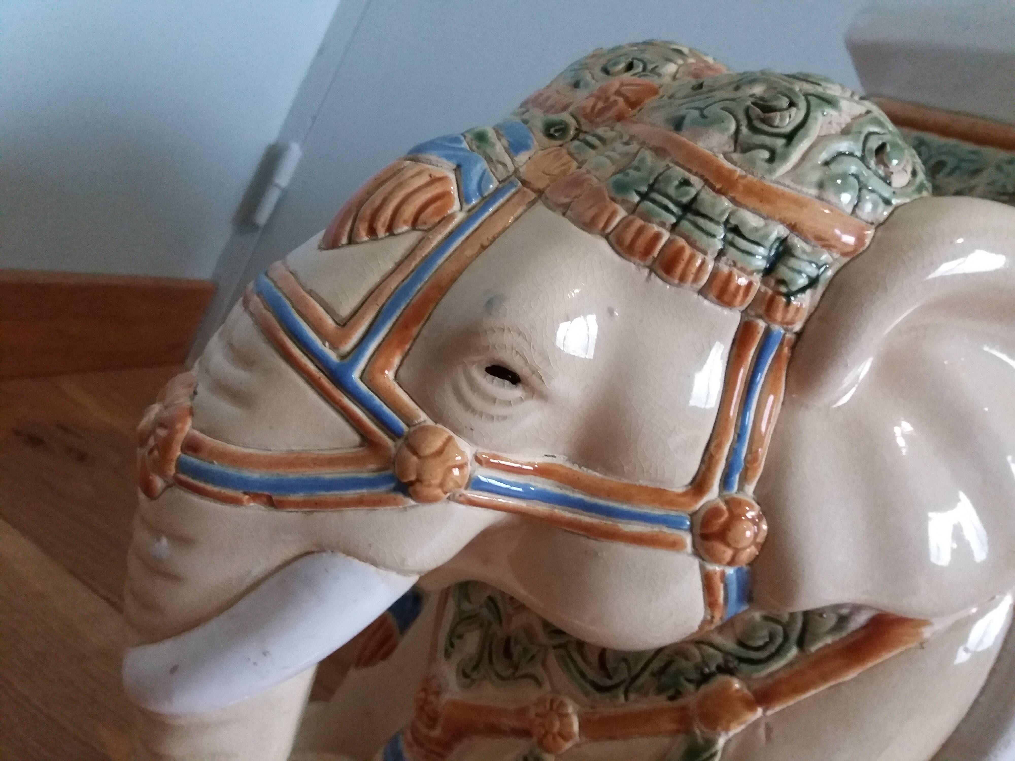 Eléphant céramique ajourée