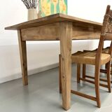 XXL solid walnut table with tapered legs