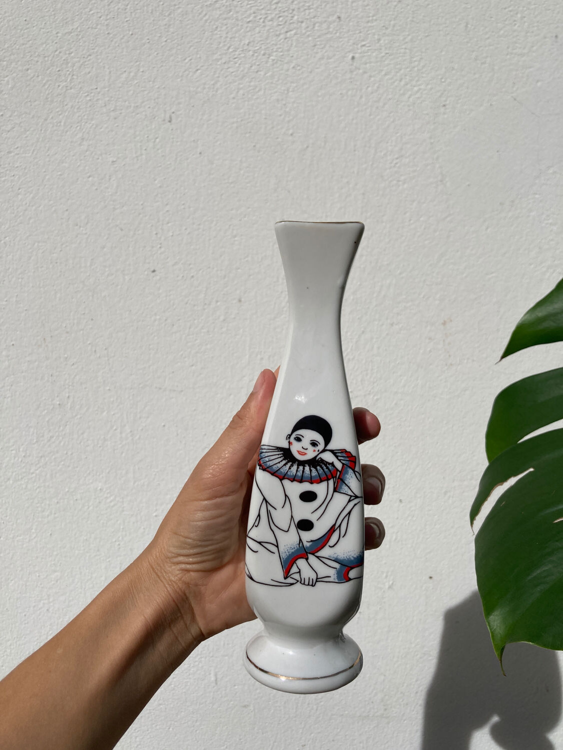 Petit vase blanc pierrot