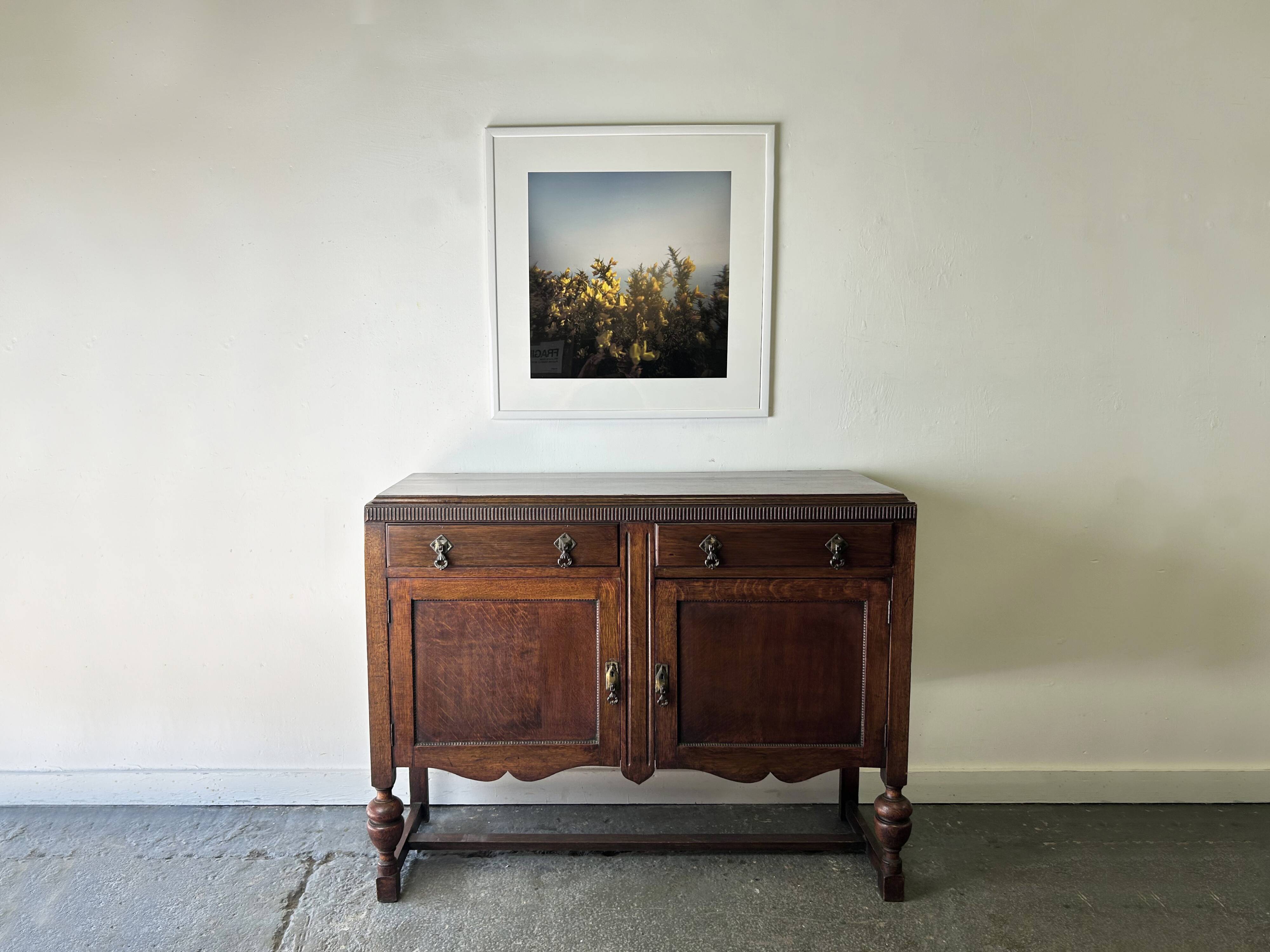 Antique English Jacobean Revival Oak Buffet Sideboard 1925–1935