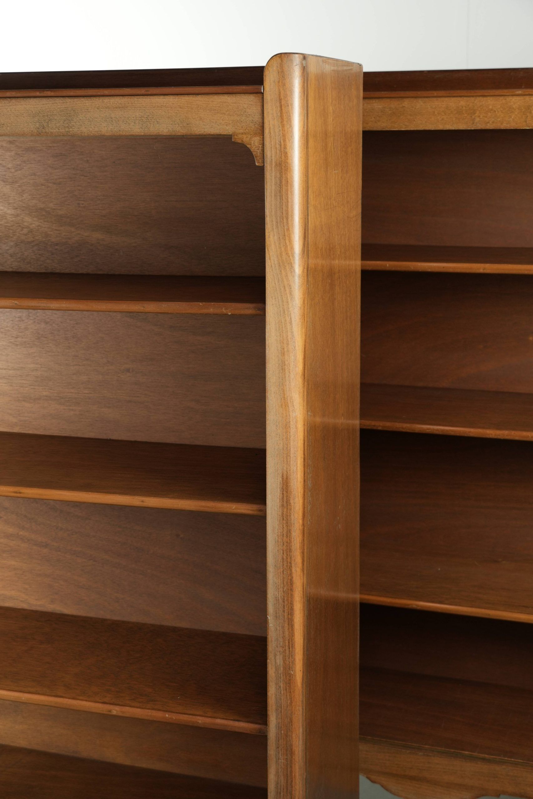 Set of two antique English bookcases/shelving units from the 19th century
