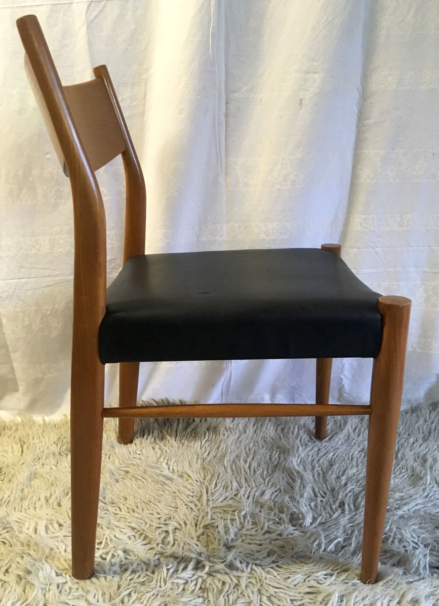 Series of 6 Scandinavian chairs in teak 50/60
