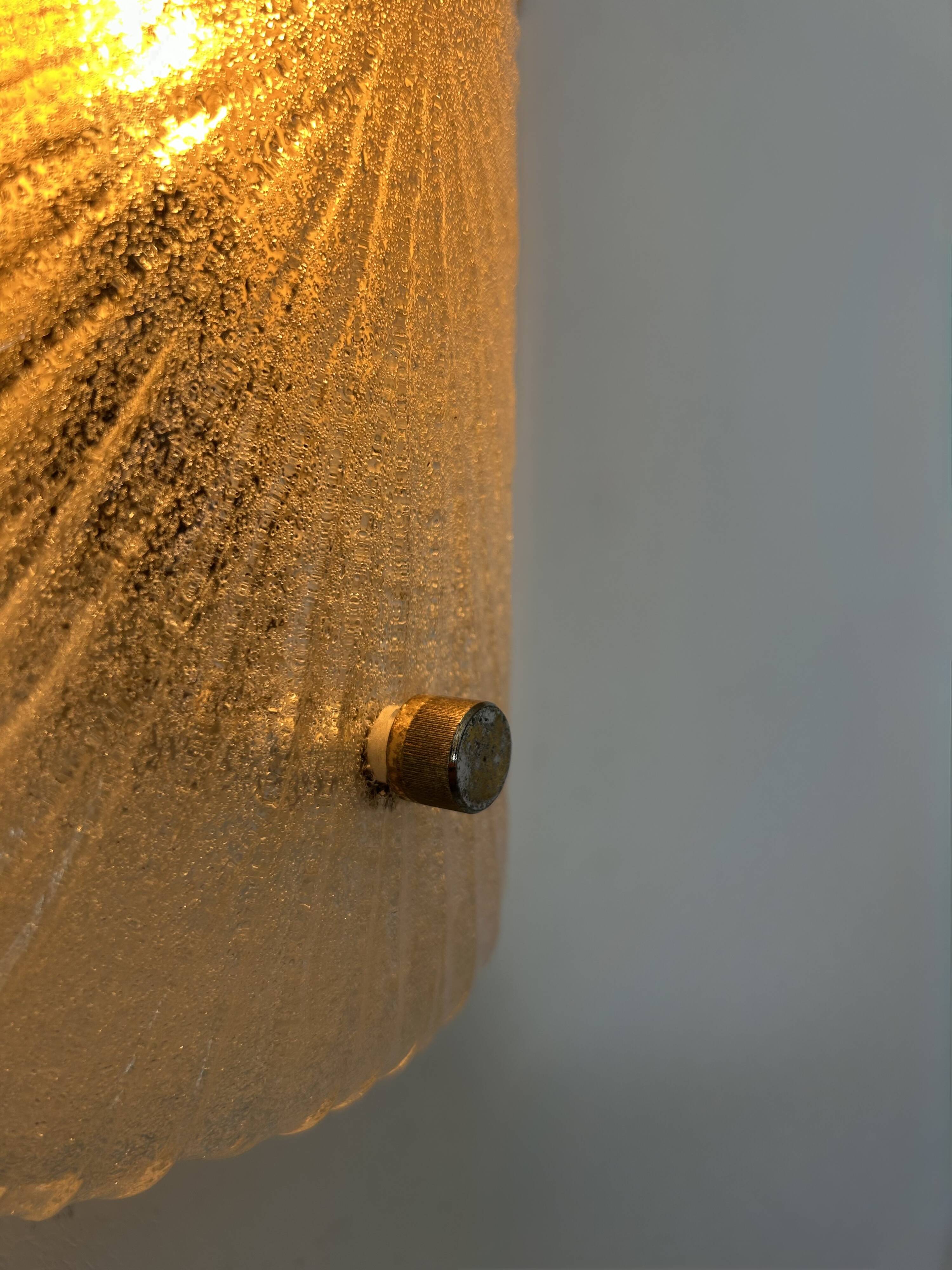 Vintage wall lamp, Murano glass and brass, Italy 1970
