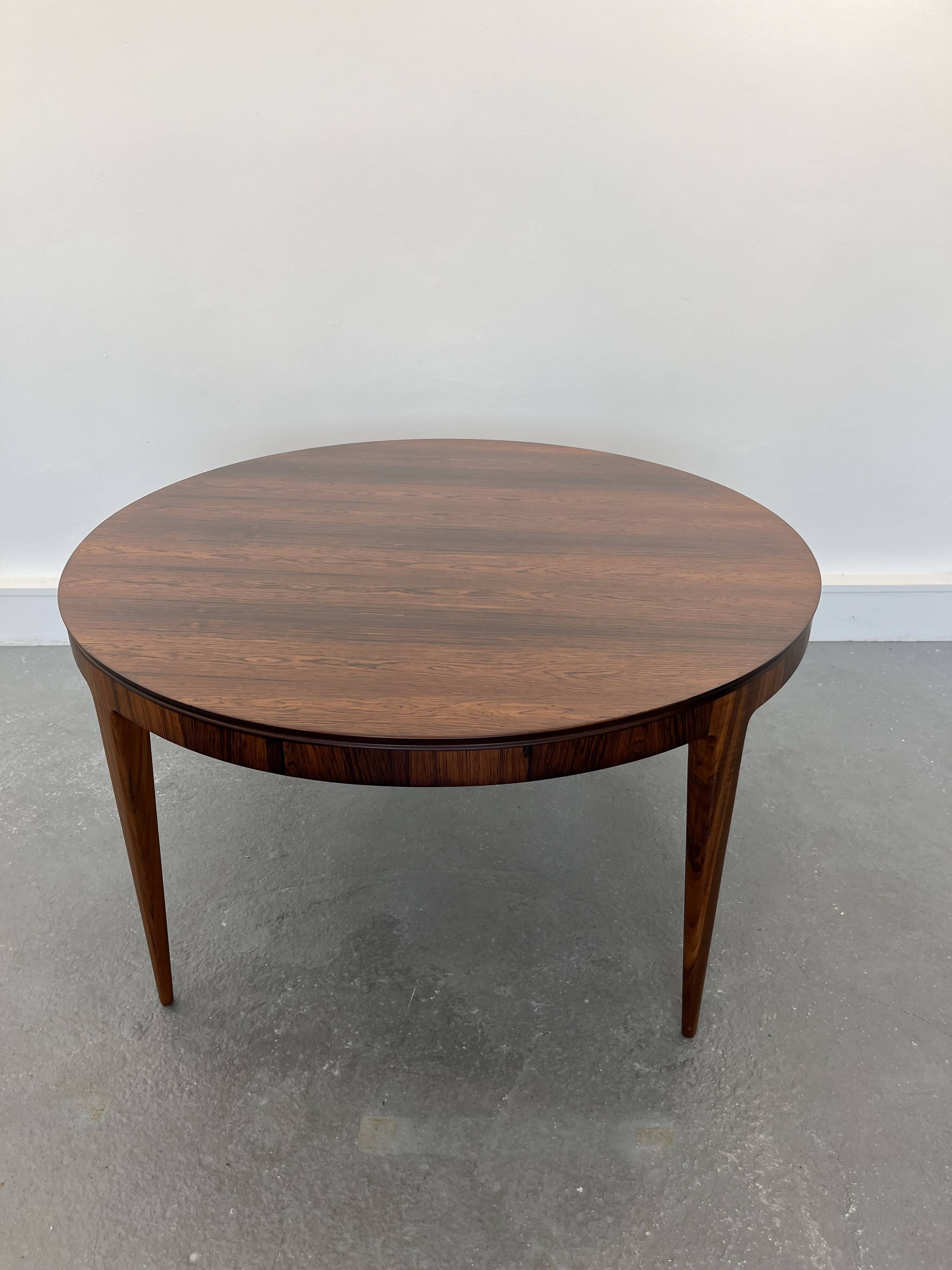 Oval Dining Table in Rosewood by Johannes Andersen for CFC Silkeborg, 1960s