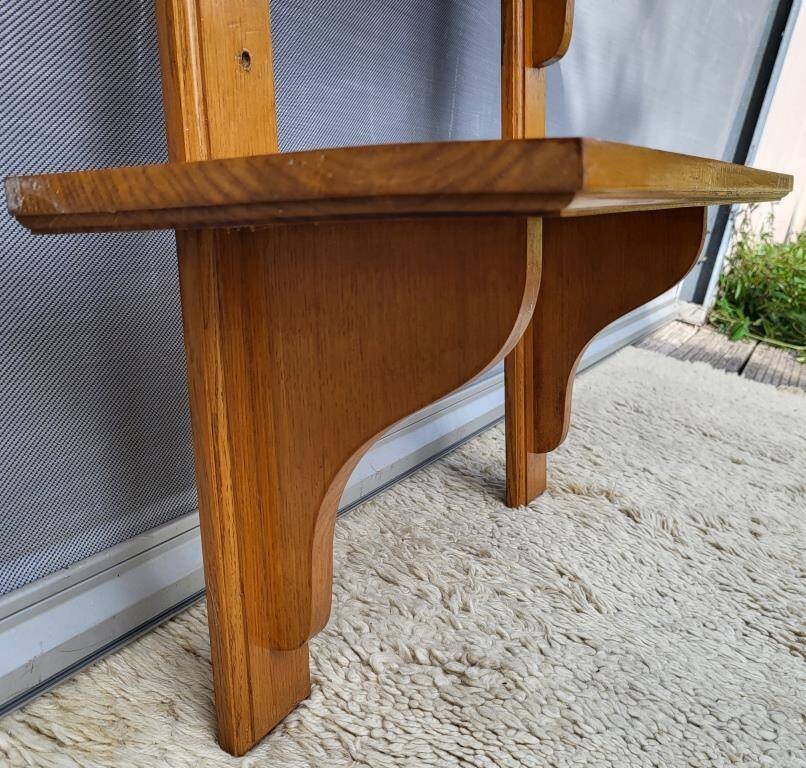 3-shelf oak wall shelf