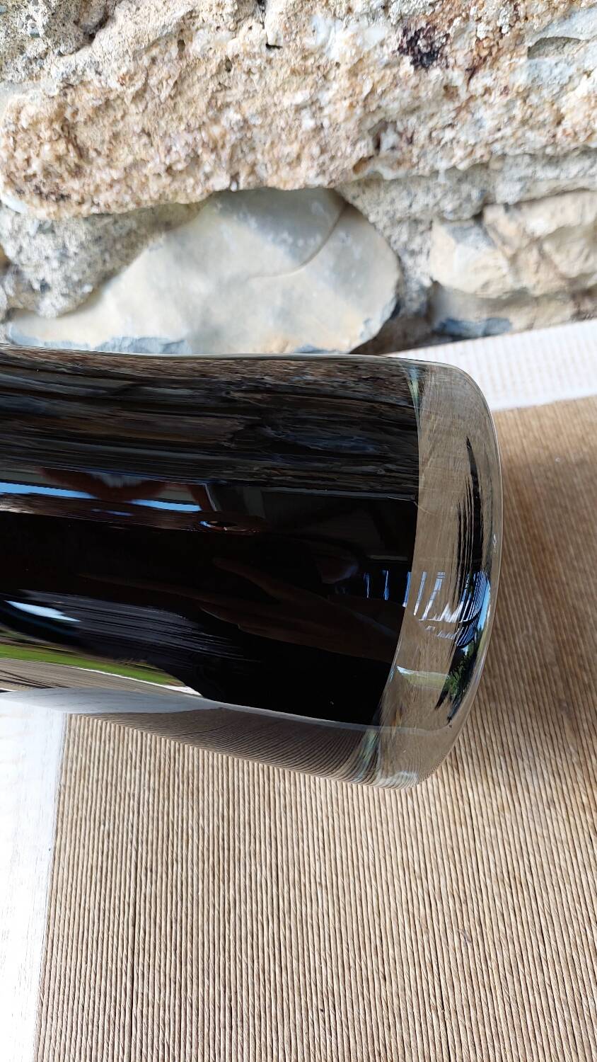 Vintage design black vase