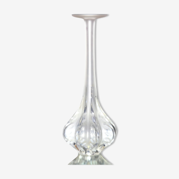 Vase "soliflore" en cristal satiné Lalique France modèle « Marie-Claude ».
