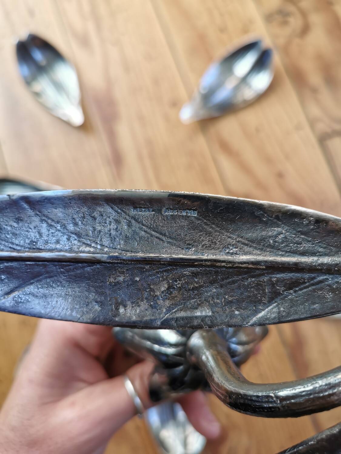 Vintage ashtray flower in silver metal